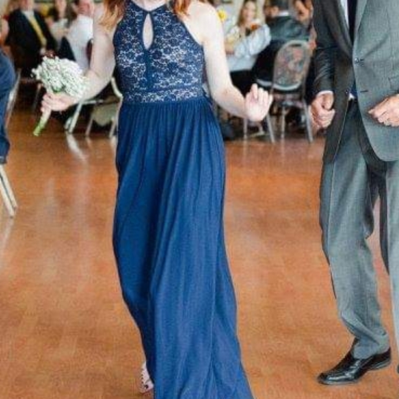 Elegant Navy Blue Lace Formal Dress - Picture 4 of 4